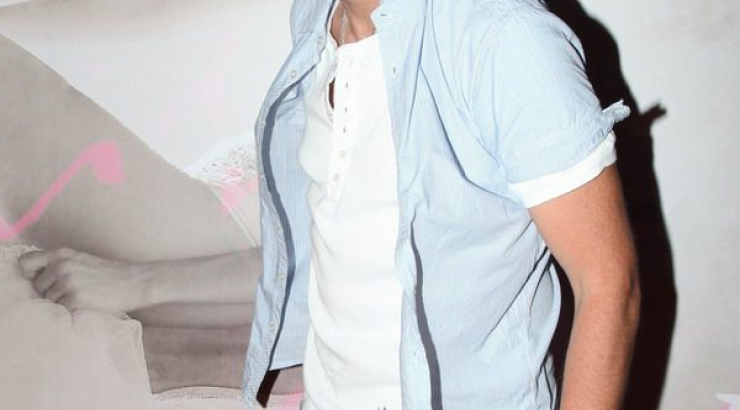 Στράτος Τζώρτζογλου: Με 28χρονη γοητευτική Κύπρια στα μπουζούκια [εικόνες]