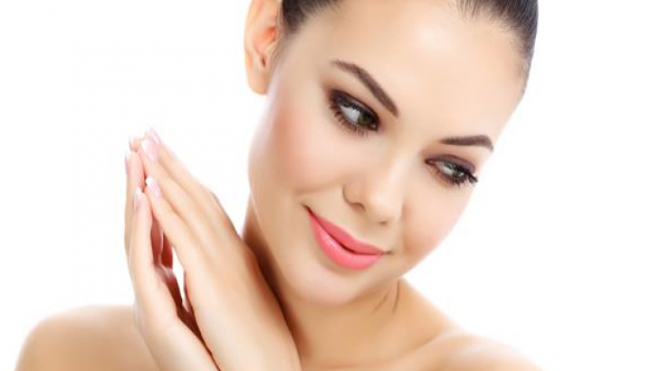 Δεν θα πιστεύετε τι κάνει η ασπιρίνη στο δέρμα σας