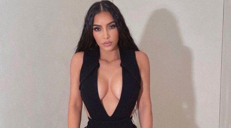 Οι followers της Kim Kardashian ξεσπούν: "Δείχνει έτσι καθώς χρησιμοποίησε για ακόμη μια φoρά photoshop" [εικόνες] 