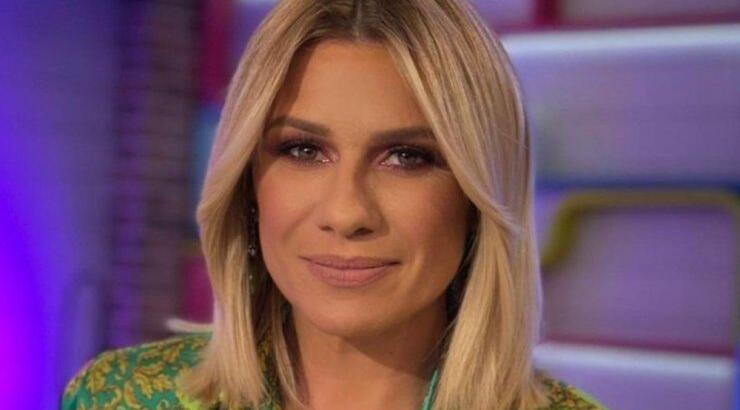 Κατερίνα Καραβάτου: Μιλάει για το bullying που δέχθηκε και δεν έχει ακόμη ξεπεράσει [βίντεο]