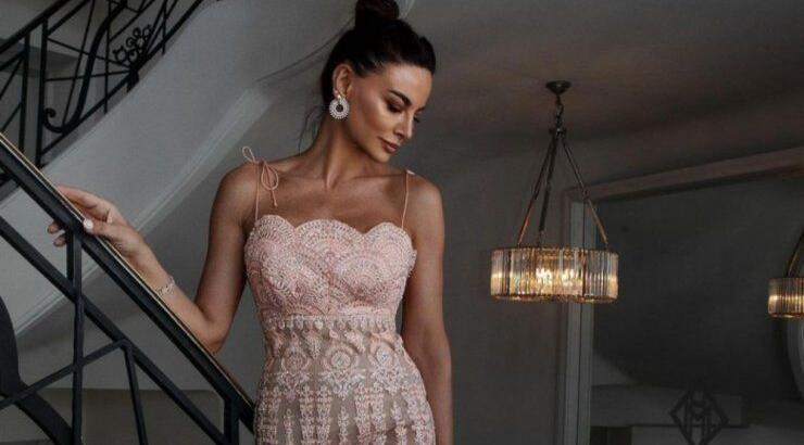 Ramona Filip: Το ταξίδι της στη Ρουμανία και οι υπέροχες οικογενειακές στιγμές στο σπίτι της