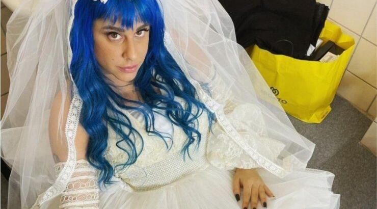 Super Κική: Μόλις ανακοίνωσε πως απέβαλε [εικόνα]