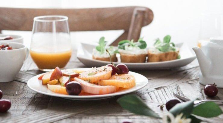 5 Βασικά διατροφικά tips πριν τις διακοπές