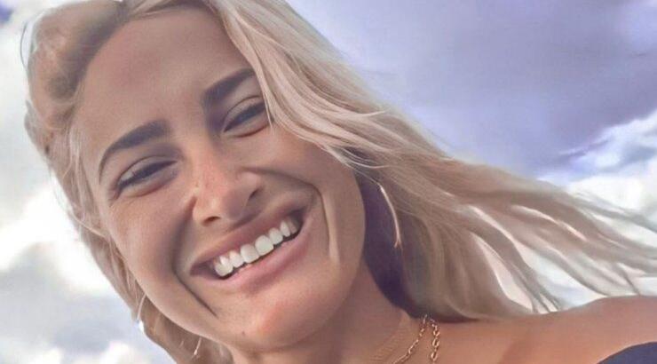 Ιωάννα Τούνη: Φόρεσε το μπικίνι της και μας αποκάλυψε ποιο μήνα διανυεί στην εγκυμοσύνη της [εικόνες]