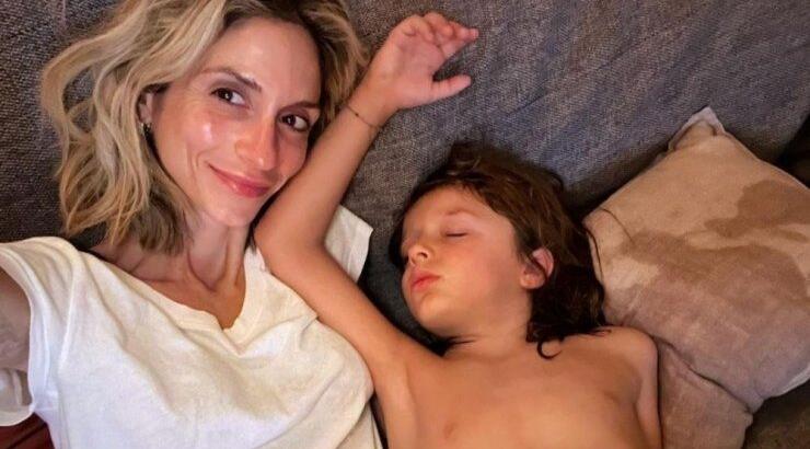 Σοφία Καρβέλα: Το παιδικό πάρτι για τα γενέθλια του γιου της που διοργάνωσε σε bowling [εικόνες & βίντεο]