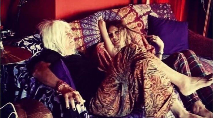 Νίκος Καρβέλας - Έλενα Φερεντίνου: Πήγαν σε συναυλία της Άννας Βίσση σε μια σπάνια κοινή τους έξοδο [εικόνες]