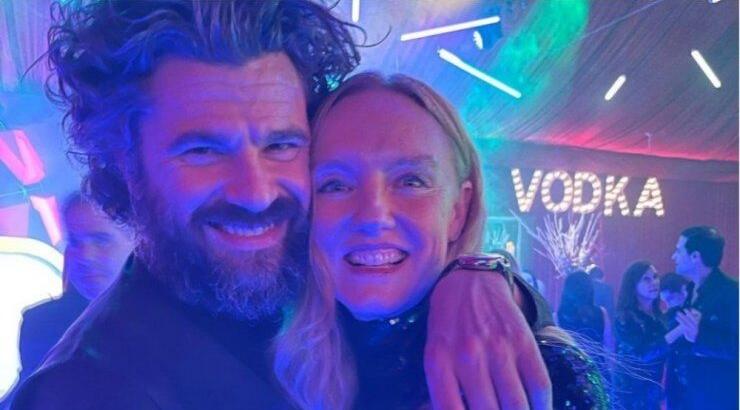 Χρήστος Βασιλόπουλος: "Με τη σύντροφό μου γνωριστήκαμε σε εφαρμογή γνωριμιών" 