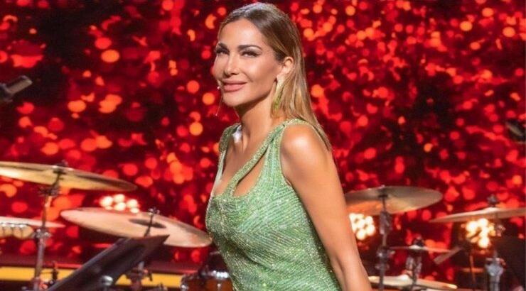 Δέσποινα Βανδή: Η selfie με επώνυμο Έλληνα σε παράσταση του Μπισμπίκη [εικόνες]