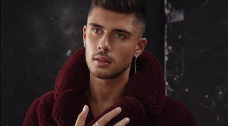 Andrew Lambrou: Όλα όσα θέλετε να γνωρίζετε για τον φετινό μας εκπρόσωπο στην Eurovision [βίντεο]