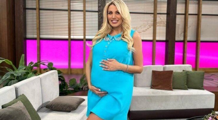 Κωνσταντίνα Σπυροπούλου: Περιμένει αγοράκι - Ο τρόπος που το γνωστοποίησε [βίντεο]