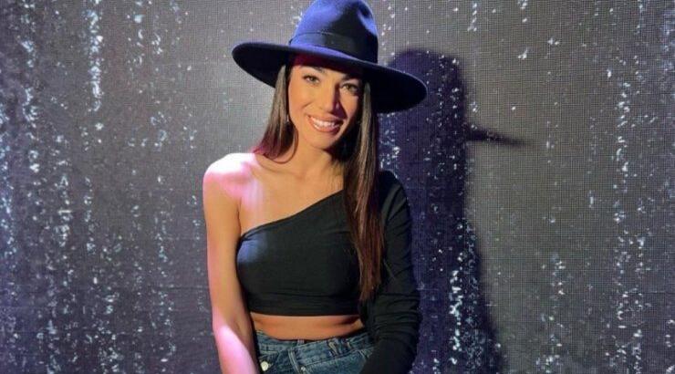 Ήβη Αδάμου: Ποζάρει matchy - matchy με την κόρη της και μας αποκαλύπτει τι άρχισε να της ζητάει [εικόνα]