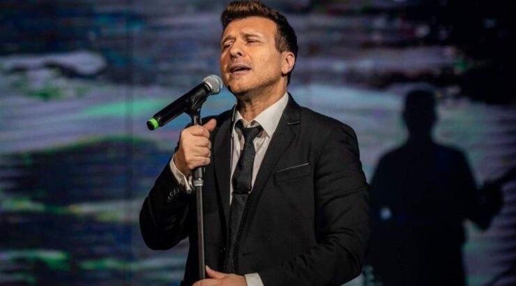 Ποιας επώνυμης Κύπριας ήταν κομμωτής στο παρελθόν ο Γιάννης Πλούταρχος; [βίντεο]