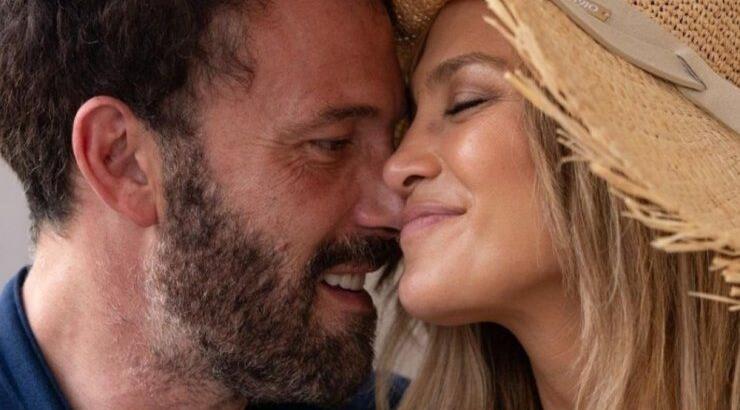 "Bennifers": Τα matchy - matchy tattoos που έκαναν για τον έρωτά τους την ημέρα του Αγίου Βαλεντίνου [εικόνες]