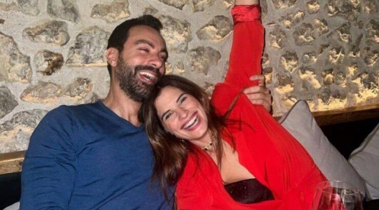 Σάκης Τανιμανίδης: "Τσάκωσε" την Χριστίνα Μπόμπα σε περίεργη στάση στο δωμάτιο τους [εικόνα]