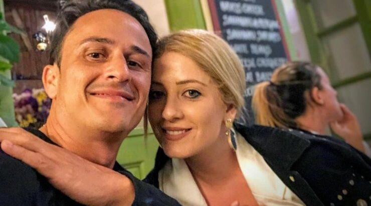 Αννίτα Δημητρίου: Ο σύζυγός της εξομολογείται με μια γλυκιά selfie τους - "Μαζί και σε αυτή την προσπάθεια" [εικόνα]