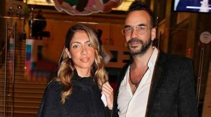 Πάνος Μουζουράκης: Μάθαμε που και πότε παντρεύεται με τη σύντροφό του