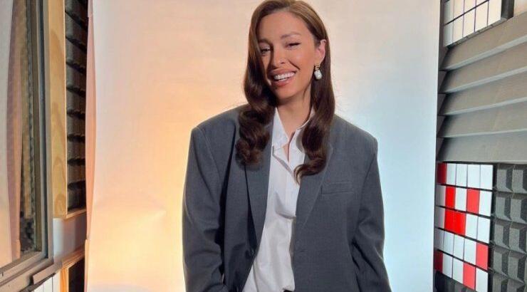 Ελένη Φουρέιρα: Μπήκε στο στούντιο ηχογράφησης μαζί με τον δύο μηνών γιο της [εικόνα]