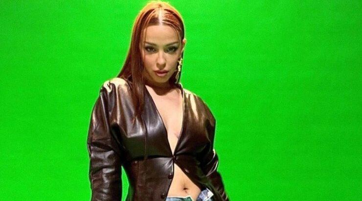 Ελένη Φουρέιρα: H στιγμή που ο γιος της κοιμάται στην αγκαλιά της [εικόνα]