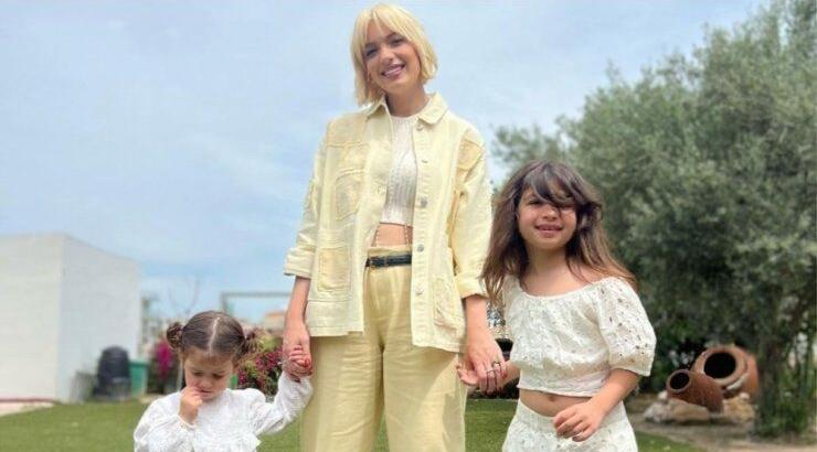 Άντρη Καραντώνη: Η καλοκαιρινή συνήθεια που ξεκίνησε με τις κόρες της [εικόνες]