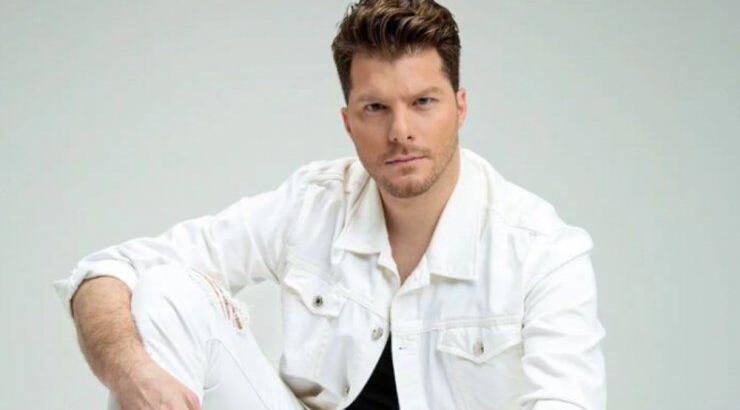 Λούκας Γιώρκας: Το "ατύχημα" που είχε σε ταξίδι του στην Τανζανία [εικόνες]