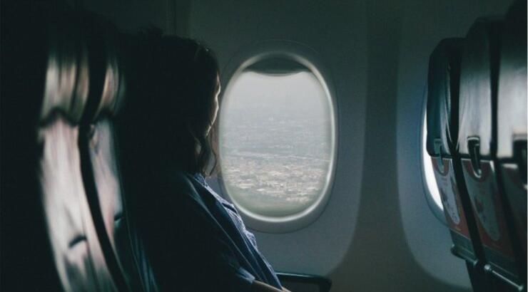 Φοβάσαι το αεροπλάνο; 4 τρόποι να το αντιμετωπίσεις