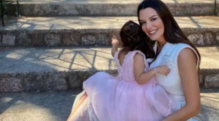 Νικολέττα Ράλλη: Μας αποκάλυψε το δεύτερο όνομα της κόρης της 