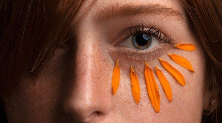 Αυτή η καθημερινή συνήθεια καταστρέφει την όρασή σου