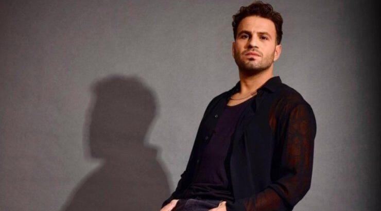 Hovig: Oι αγκαλιές και τα παιχνίδια στο σαλόνι με τον γιο του [εικόνες] 