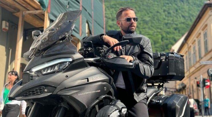 Σοβαρό τροχαίο και πάλι για τον Ηλία Βρεττό - Διαλύθηκε η μηχανή του [εικόνες]