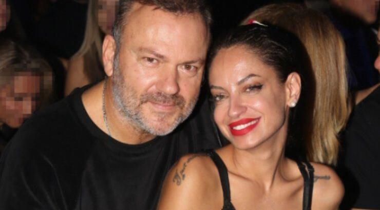 Αυτοτρολάρει τη σχέση του ο Τόνυ Δημητρίου: "Βοηθάει ηλικιωμένο κύριο" [εικόνα]