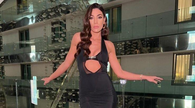 Ήβη Αδάμου: Τα υβριστικά σχόλια που δέχθηκε επειδή τραγούδησε στα τουρκικά [βίντεο]