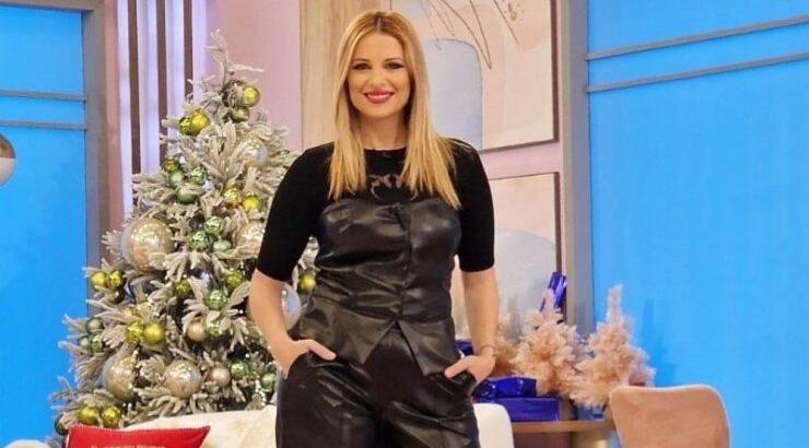 Χριστιάνα Αριστοτέλους: Φωταγώγησαν το σπιτάκι της γειτονιάς τους [εικόνα] 