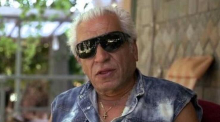 Τάσος Μπουγάς: "Επεισόδιο" σε εμφάνισή του - Θαυμάστρια τον έπιασε από τα οπίσθια [βίντεο]