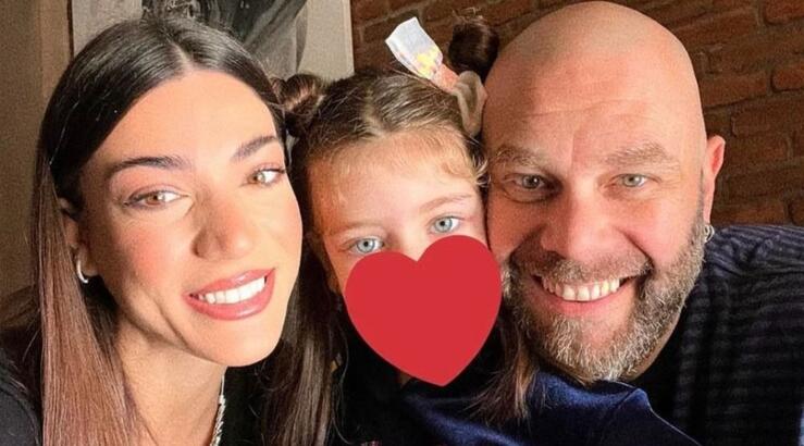 Ήβη Αδάμου: Σε βόλτα με την κόρη της, Ανατολή [εικόνα]