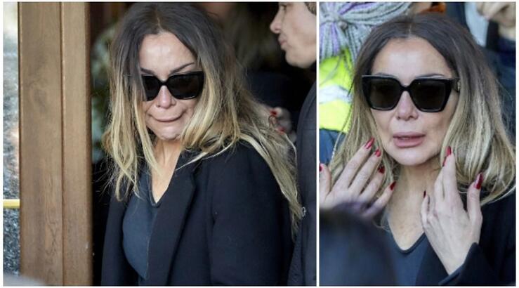 Δέσποινα Βανδή: "Λύγισε" και αποχώρησε από τον ναό κατά τη διάρκεια της κηδείας του Καρρά [εικόνες]