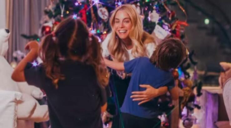 Δούκισσα Νομικού: "Κόντρα" στον καιρό δημοσιεύει ένα άκρως καλοκαιρινό στιγμιότυπο των παιδιών της [εικόνα]