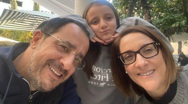 Χριστοδουλίδης - Καρσερά: Το πάρτι για τα γενέθλια της μικρότερης κόρης τους, Φοίβης [εικόνες] 