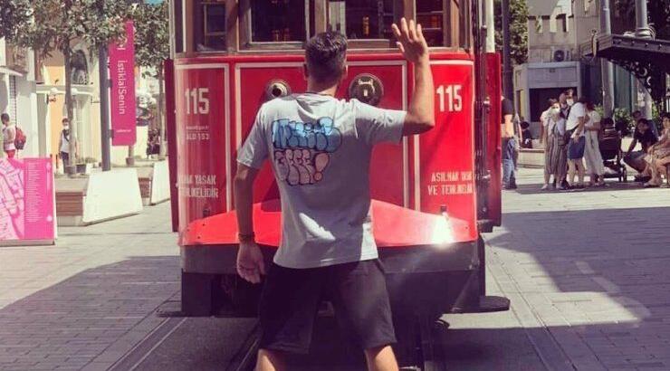 Κύπριος ηθοποιός αποκαλύπτει πως δέχθηκε πρόταση για να συμμετάσχει στο "Big Brother" [βίντεο]