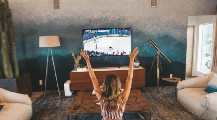 Κι όμως! Γυμναστική και τηλεόραση πάνε μαζί