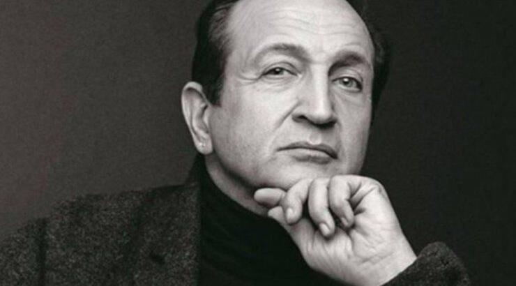 Σπύρος Μπιμπίλας: Κινείται νομικά εναντίον του εκκλησιαστική ιστοσελίδα για προσβολή της Παναγίας