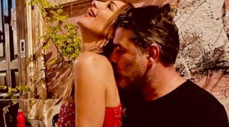 Δέσποινα Βανδή: Το φιλί στο στόμα με τον Βασίλη Μπισμπίκη στην Ιταλία που δημοσίευσε [εικόνα]