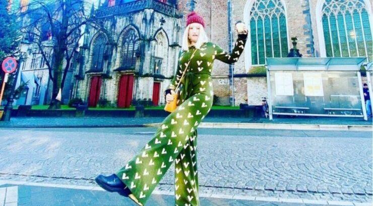 Ιωάννα Παλιοσπύρου: Δημοσίευσε εικόνα της μετά το 10ο χειρουργείο στο οποίο υποβλήθηκε