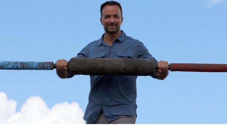 "Survivor": Η είσοδος του Σάκη Αρσενίου, ο παίκτης που έκανε μεταγραφή στους μπλε και ο υποψήφιος προς αποχώρηση [βίντεο]