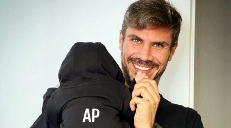 Άκης Πετρετζίκης: 