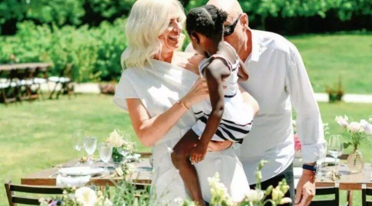 Χριστίνα Κοντοβά: Απαθανατίζει την κόρη της Ada, να λέει "σ