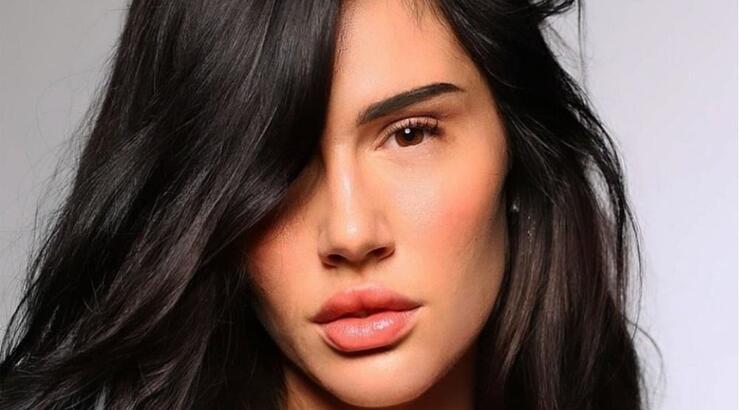 Έλενα Τσαγκρινού: Μας δείχνει πρώτη φορά τη φουσκωμένη της κοιλίτσα [βίντεο]