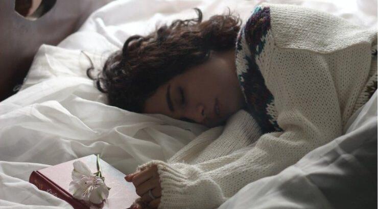 4 λόγοι που βλέπεις όνειρα με τον πρώην σου