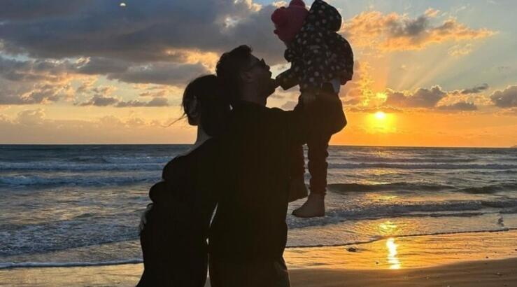 Έλενα Θεοδώρου: Έσβησε την γενέθλια τούρτα μαζί με τον σύζυγό της και την κορούλα τους [εικόνα & βίντεο]