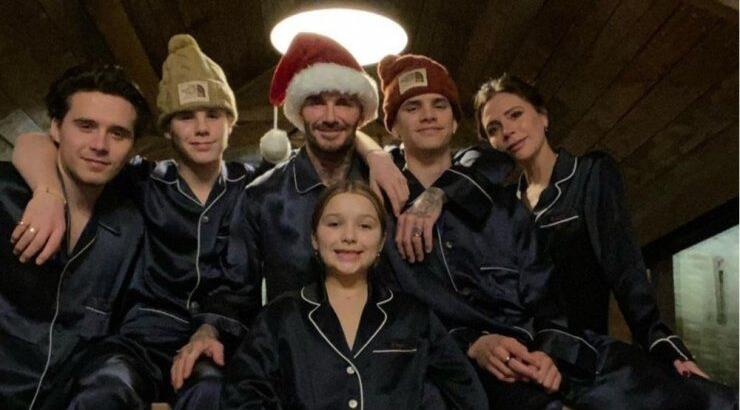 Merry Christmas from the Beckhams: Η οικογενειακή τους εικόνα στα social media που "έκλεψε" τις εντυπώσεις!