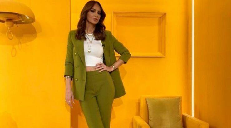 Μπέττυ Μαγγίρα: Επέστρεψε βουρκωμένη στην εκπομπή της μετά τον θάνατο της μητέρας της [βίντεο]